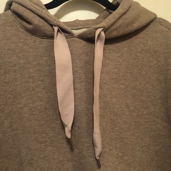 American Eagle Hoodie - Picture 2 of 4